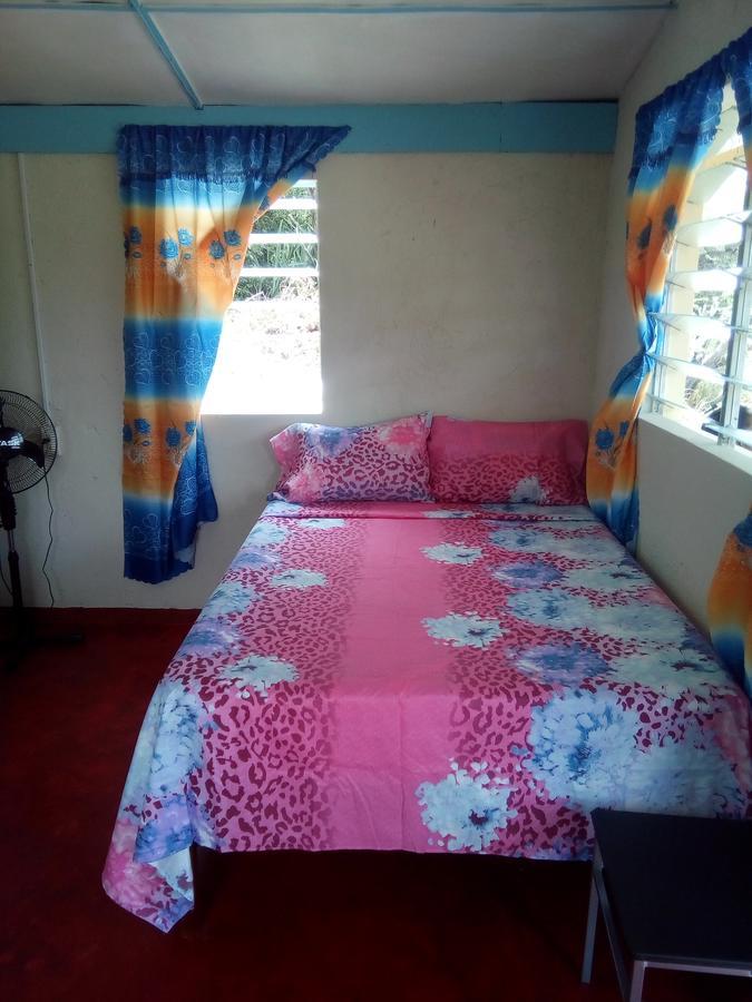 Waikiki Guest House تريجر آيلاند بيتش المظهر الخارجي الصورة
