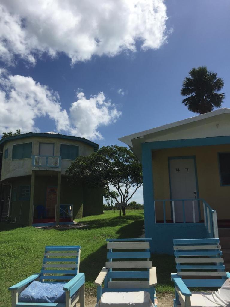 Waikiki Guest House تريجر آيلاند بيتش المظهر الخارجي الصورة